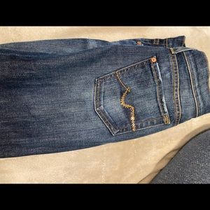 Seven jeans